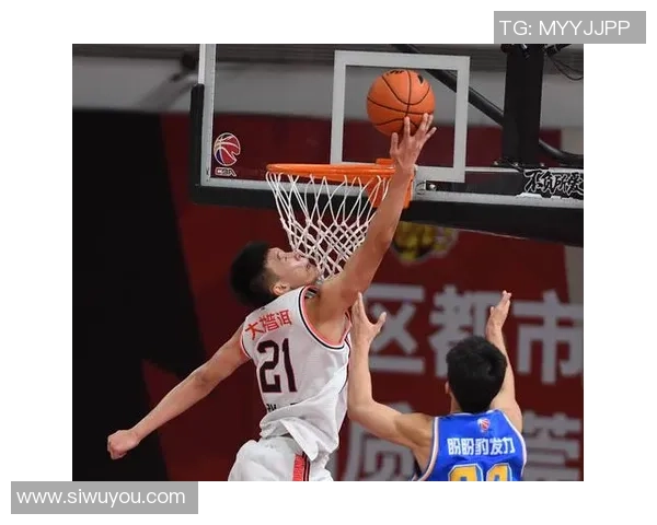 广东与福建激战回顾10月25日精彩比赛全程分析与亮点总结