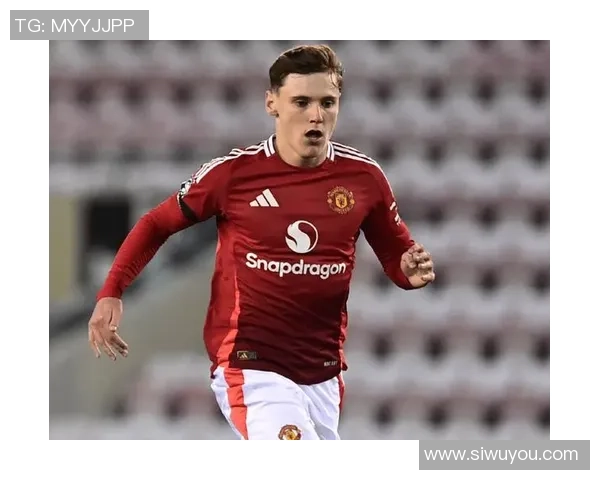 曼联官宣签13岁中卫苏格拉底，无意老拉莫斯！700万左闸回绝租借